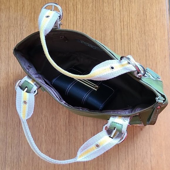 Kenneth Cole Reaction small bag - Picture 5 of 7